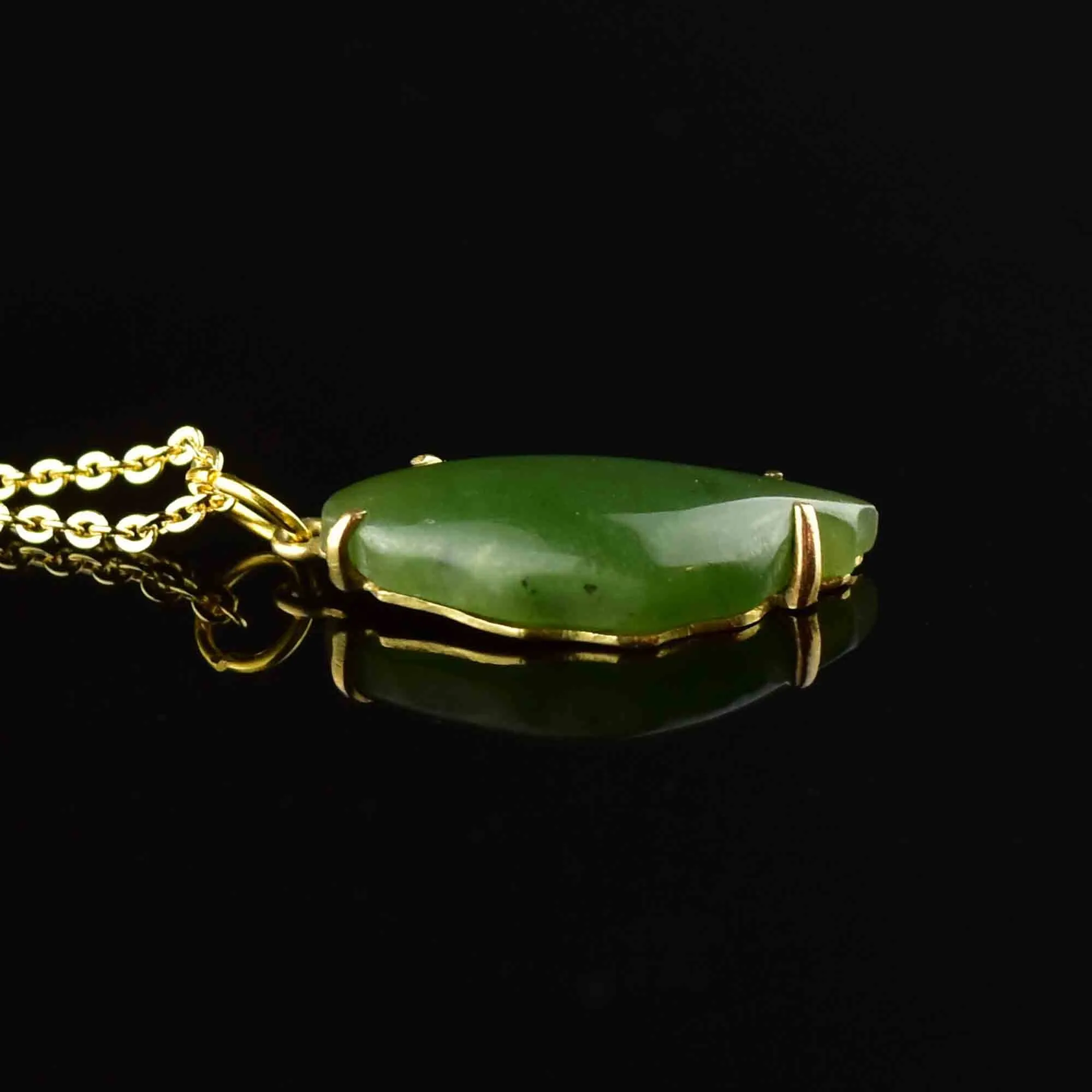 14K Gold Carved Green Jade Pendant Necklace