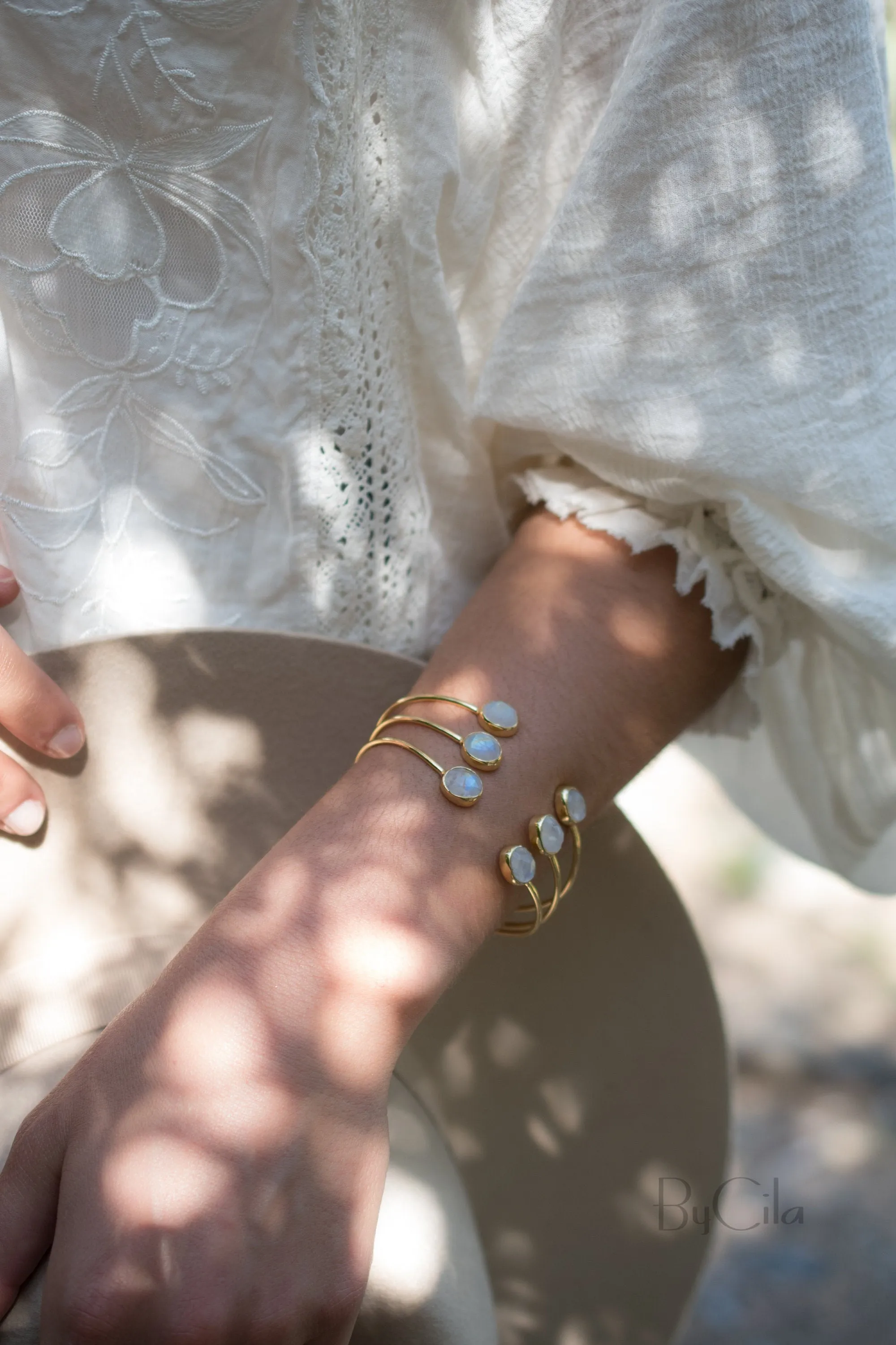 Abigail Bracelet * Moonstone * Gold Plated * BJB027