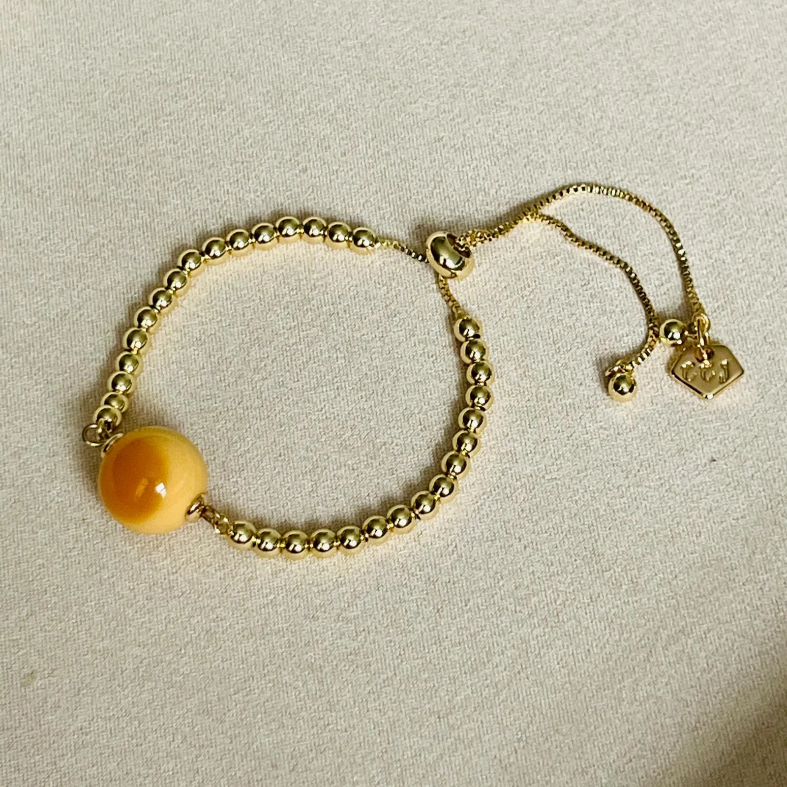 Burmese Yellow Agate La Forma Bracelet