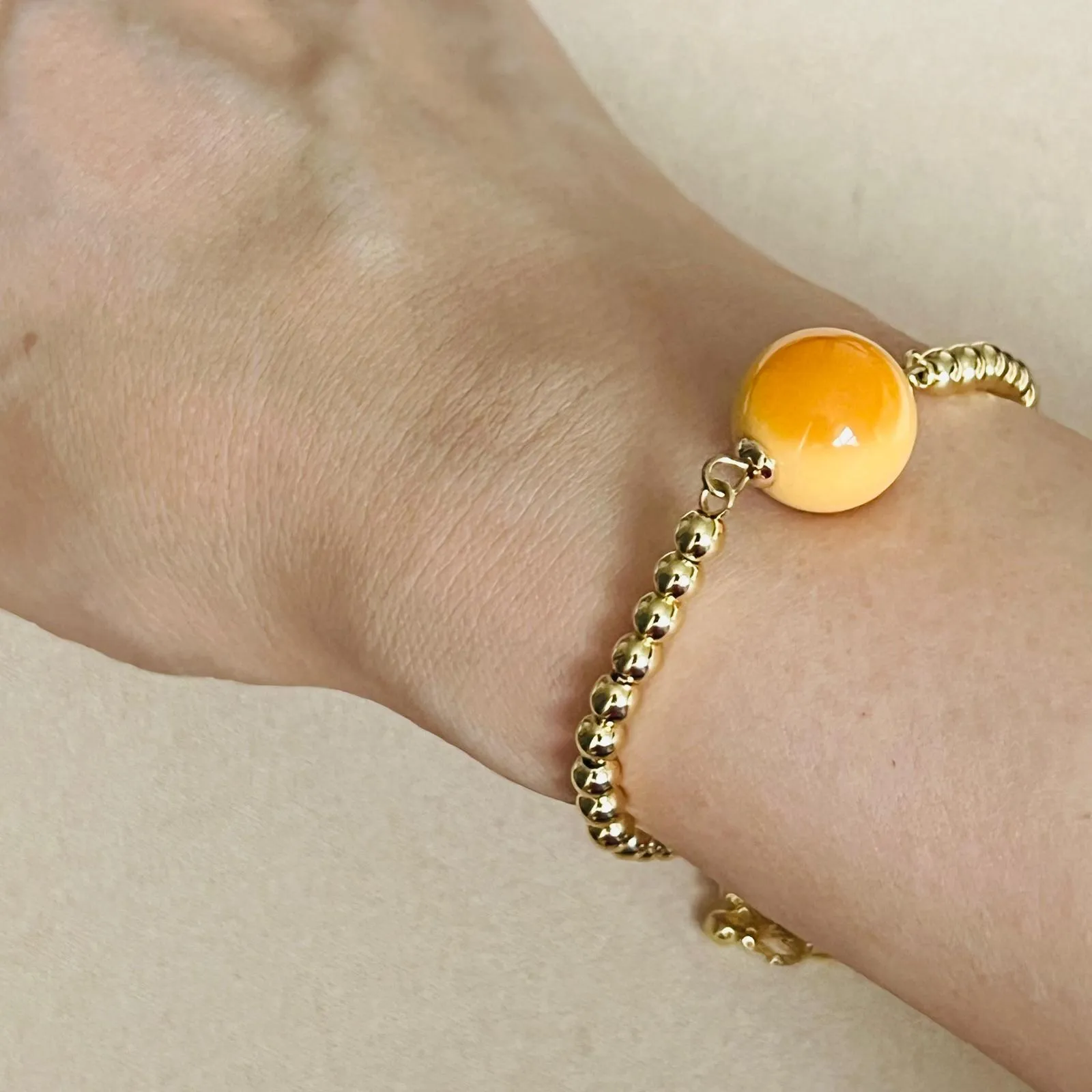 Burmese Yellow Agate La Forma Bracelet