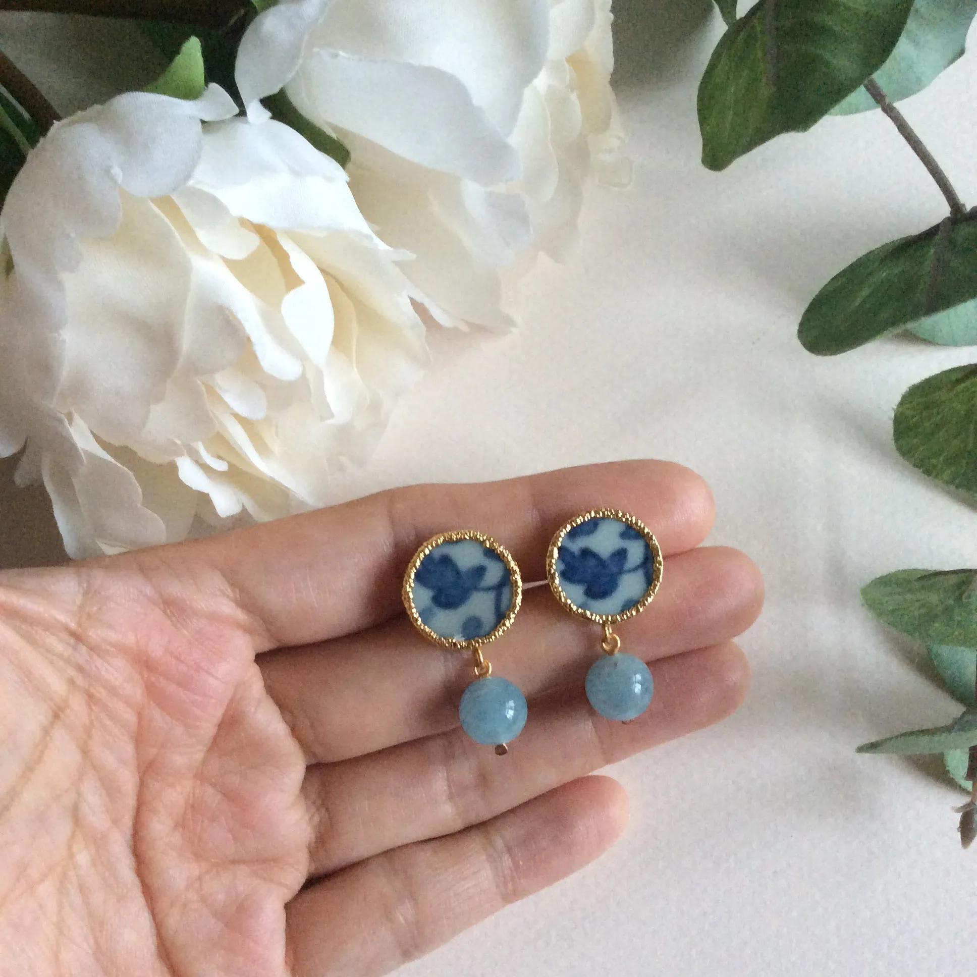 Chinoiserie porcelain stud earrings with jade drops