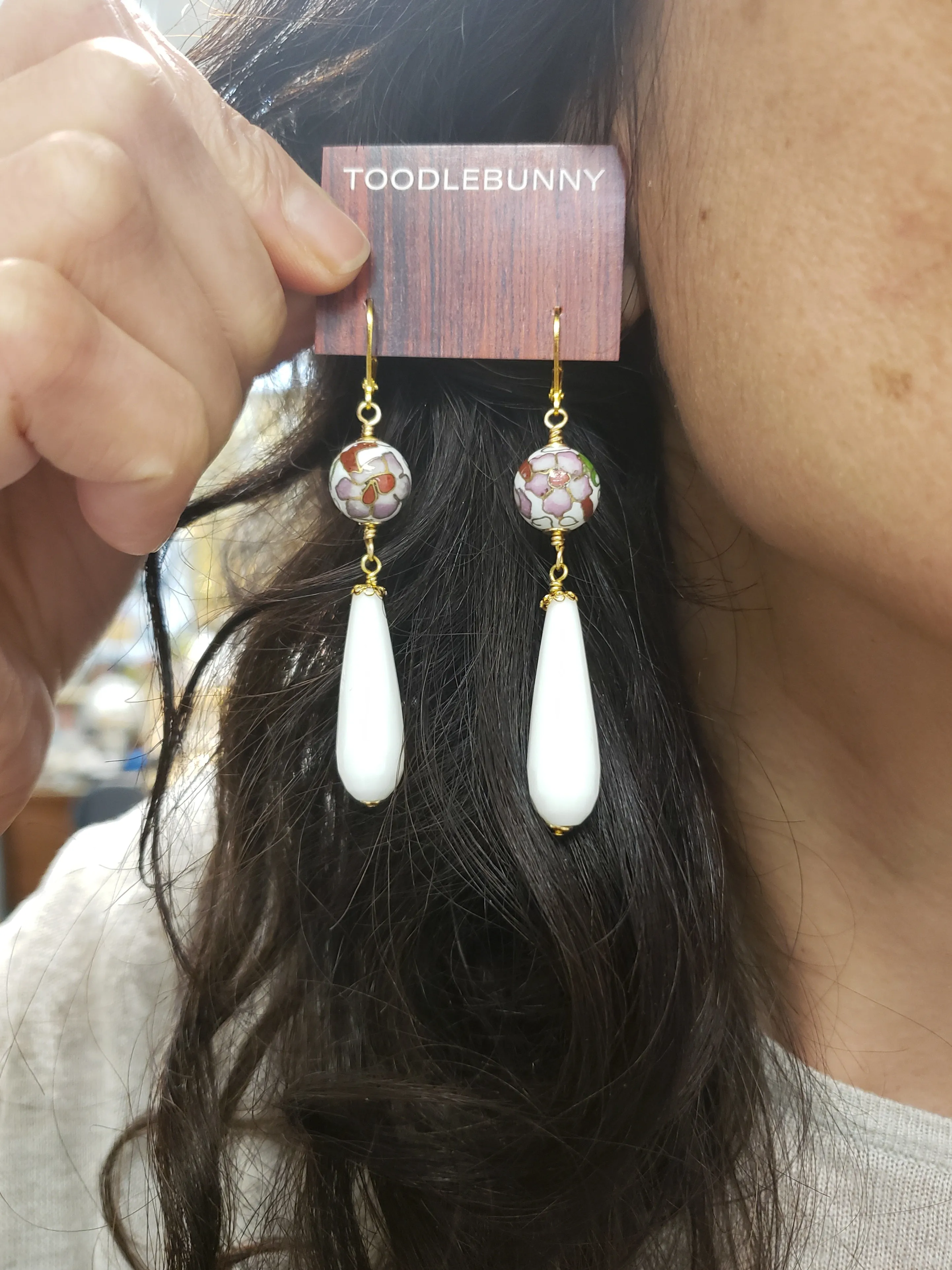 Cloisonne white Agate drop earrings