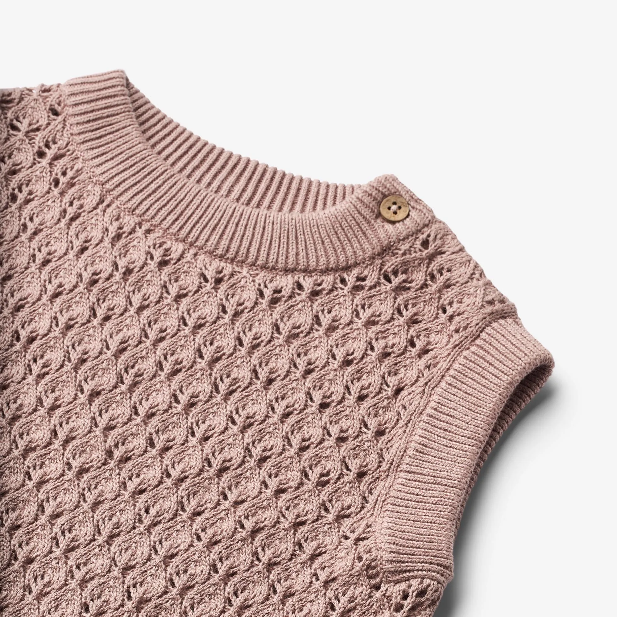 Knit Vest Saga - dry rose