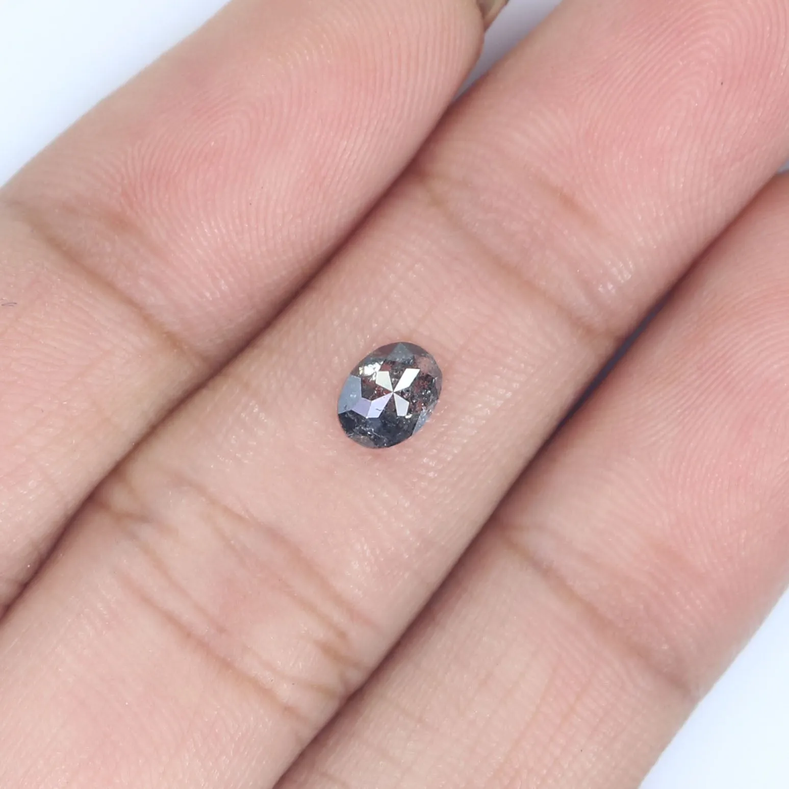 Natural Loose Oval Salt And Pepper Diamond Black Grey Color 0.37 CT 5.34 MM Oval Shape Rose Cut Diamond KR2584