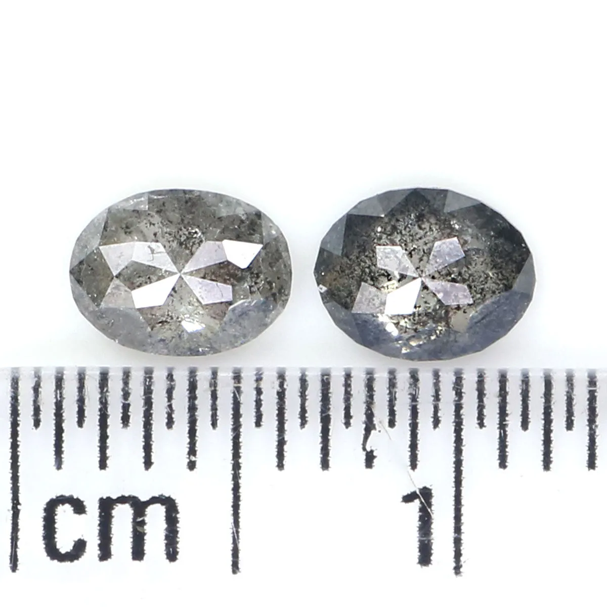 Natural Loose Oval Salt And Pepper Diamond Black Grey Color 0.59 CT 4.98 MM Oval Shape Rose Cut Diamond KR2566