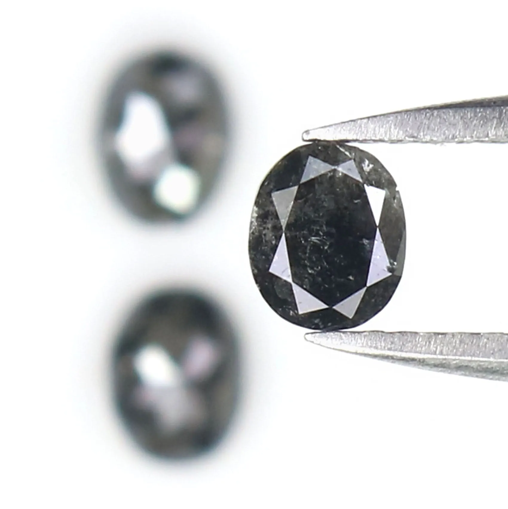 Natural Loose Oval Salt And Pepper Diamond Black Grey Color 0.89 CT 4.42 MM Oval Shape Rose Cut Diamond KDL2541