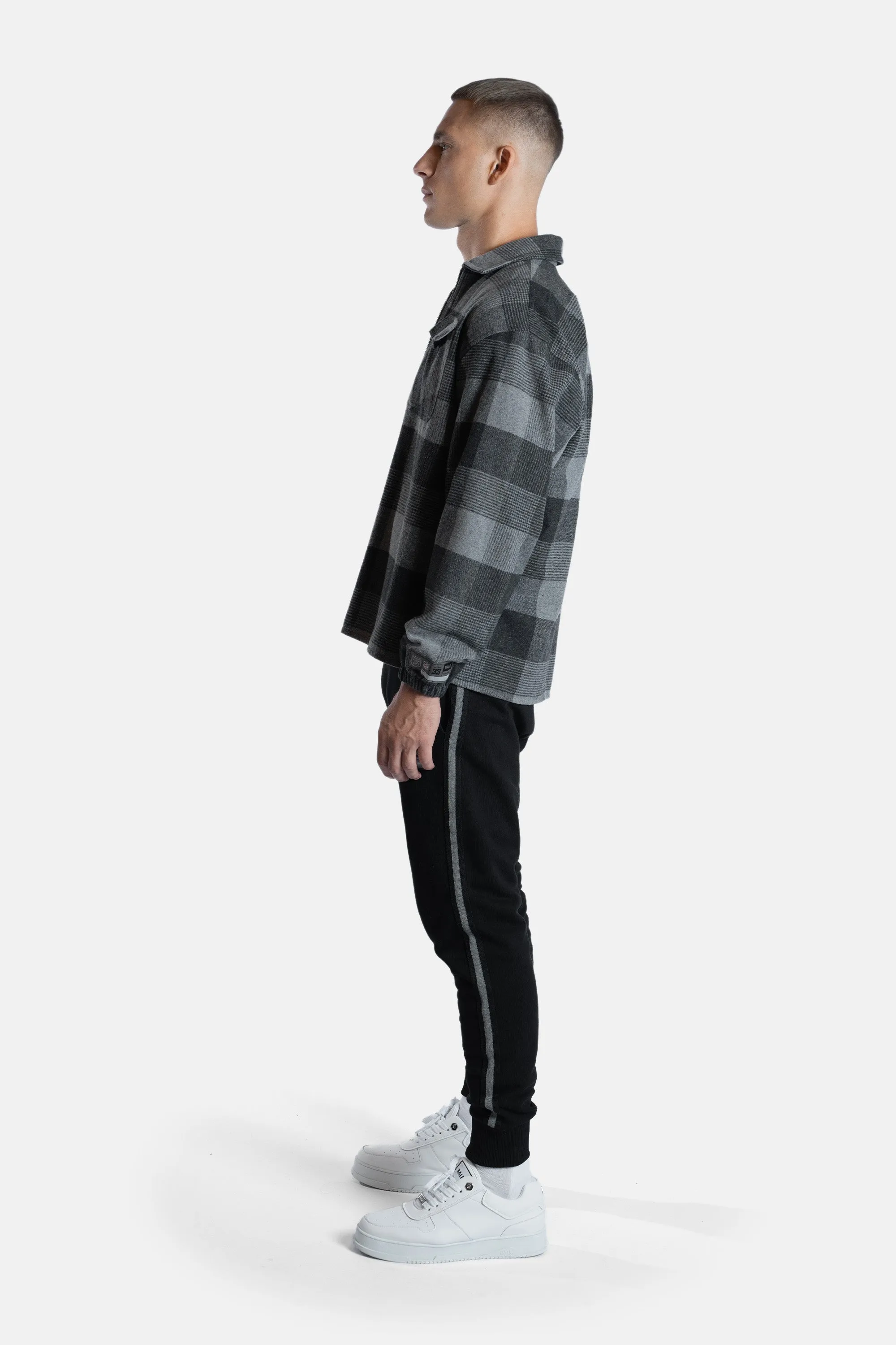 NFL x BALR. Box Flannel Shirt Jet Black