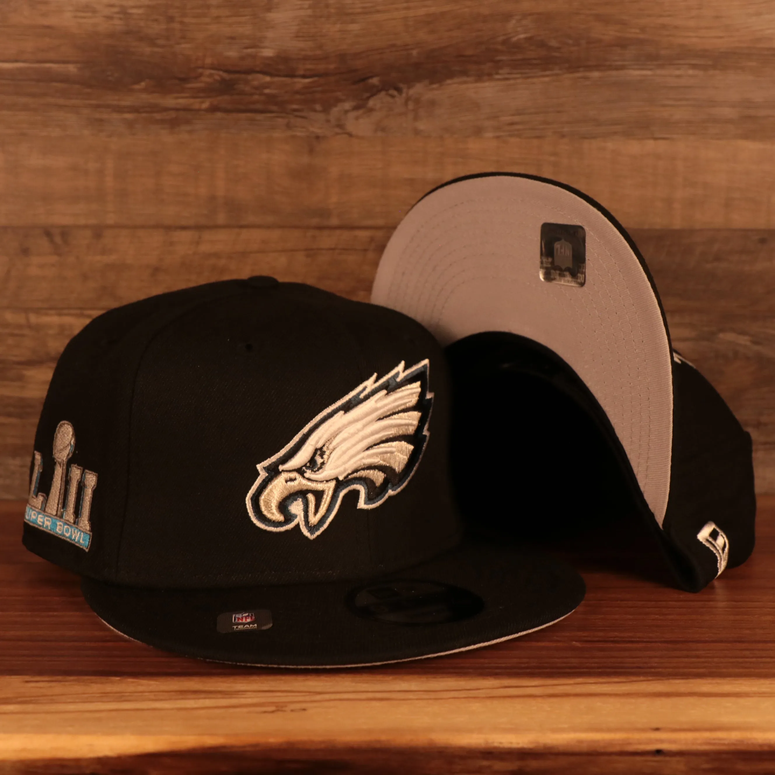 Philadelphia Eagles Patch Up Super Bowl LII Side Patch Gray Bottom 9Fifty Black Snapback Hat