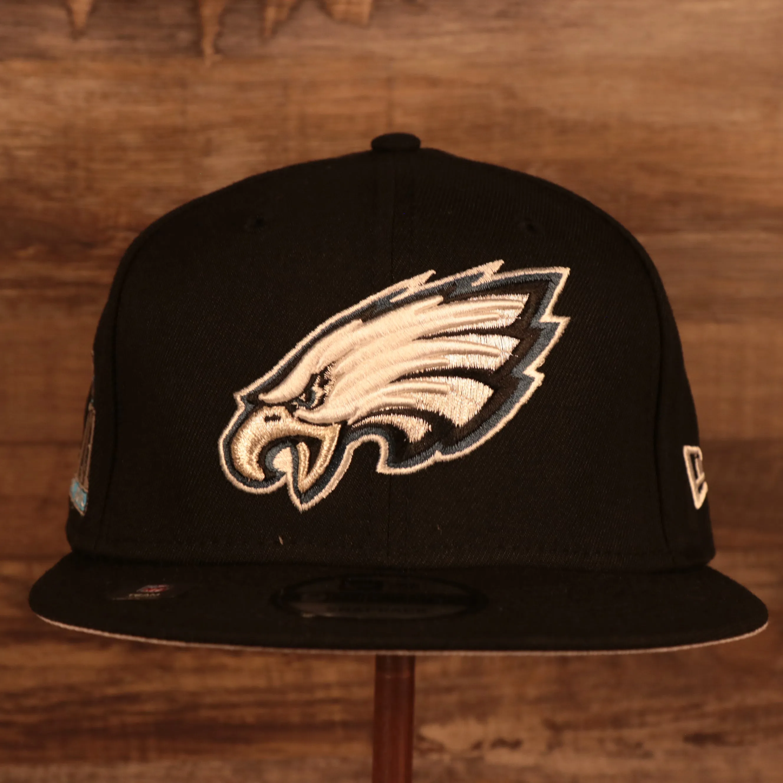 Philadelphia Eagles Patch Up Super Bowl LII Side Patch Gray Bottom 9Fifty Black Snapback Hat