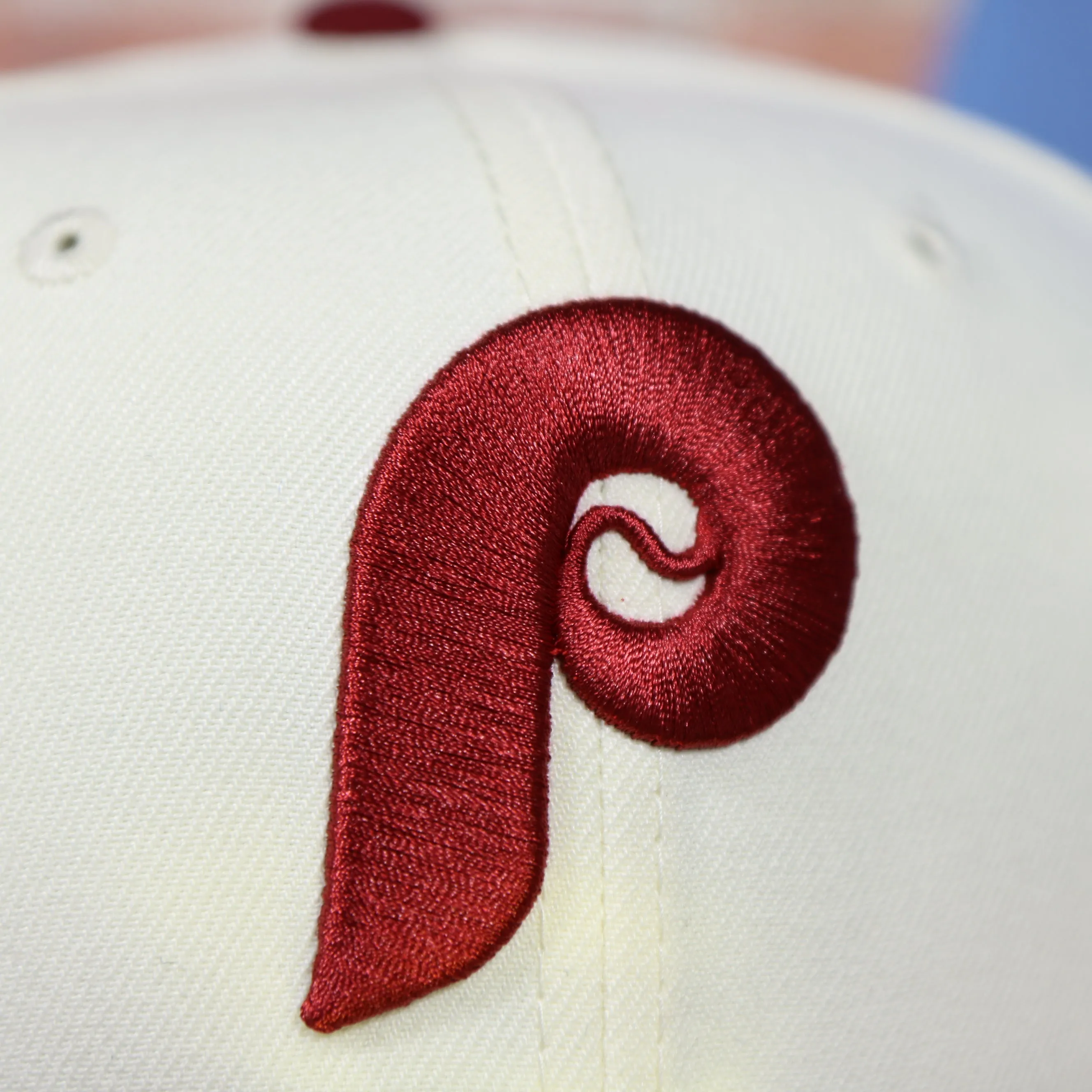 Philadelphia Phillies Cooperstown Retro Logo 1980 World Series Champion Side Patch Grey UV 59Fifty Fitted Cap | Chrome/Maroon Ca