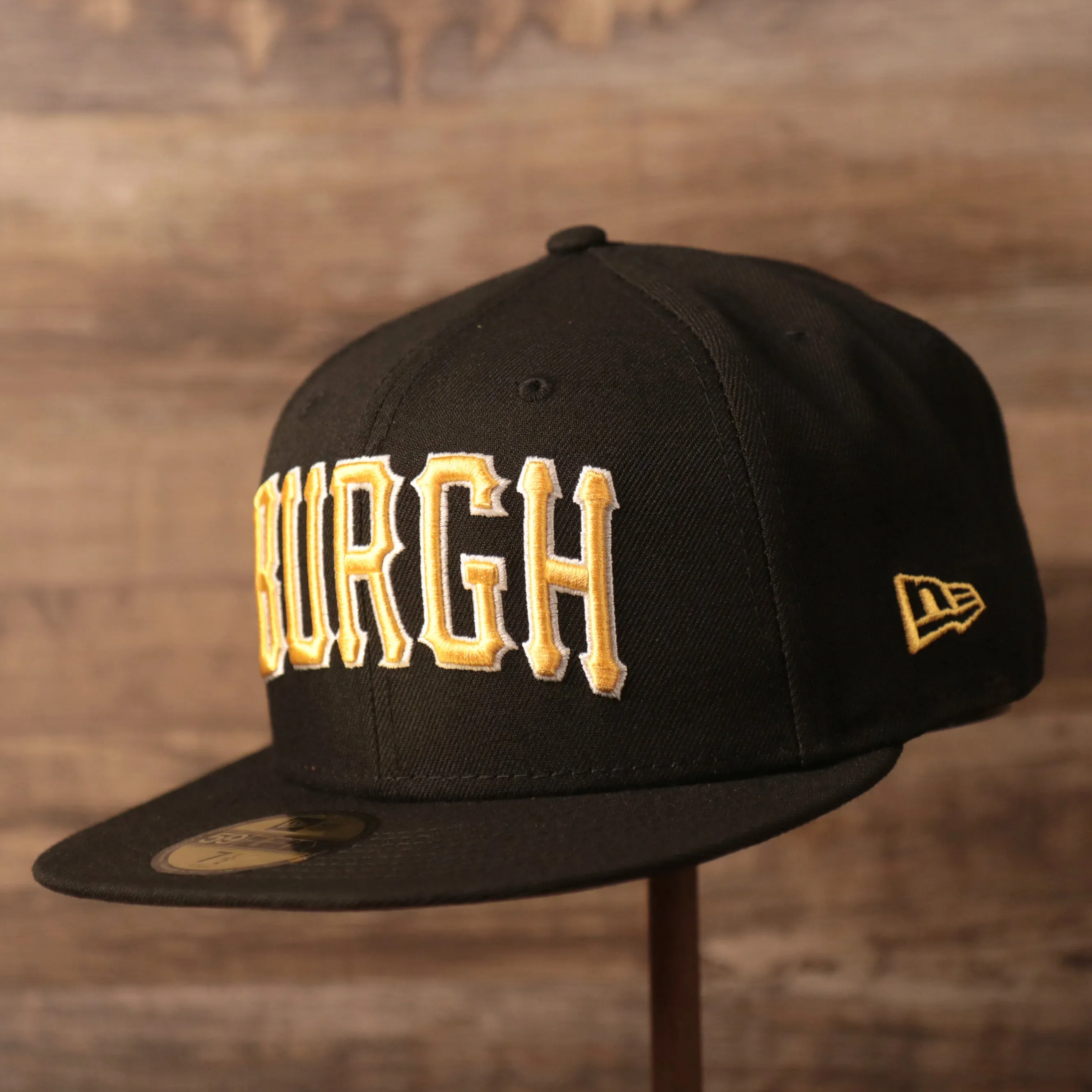 Pittsburgh Pirates Old English BURGH 59fifty Fitted Cap | Black Underbrim New Era Fitted Hat