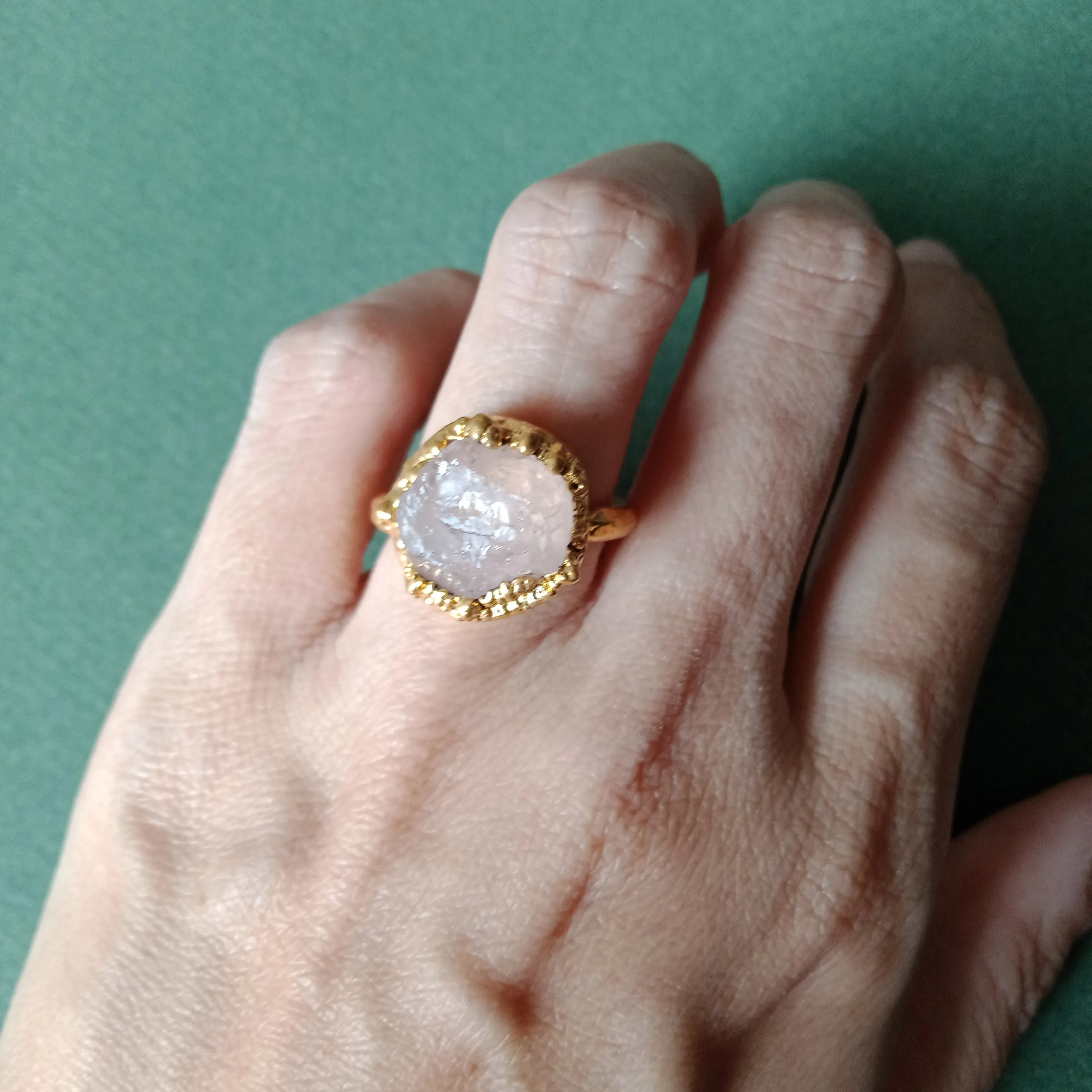 Raw rose quartz ring