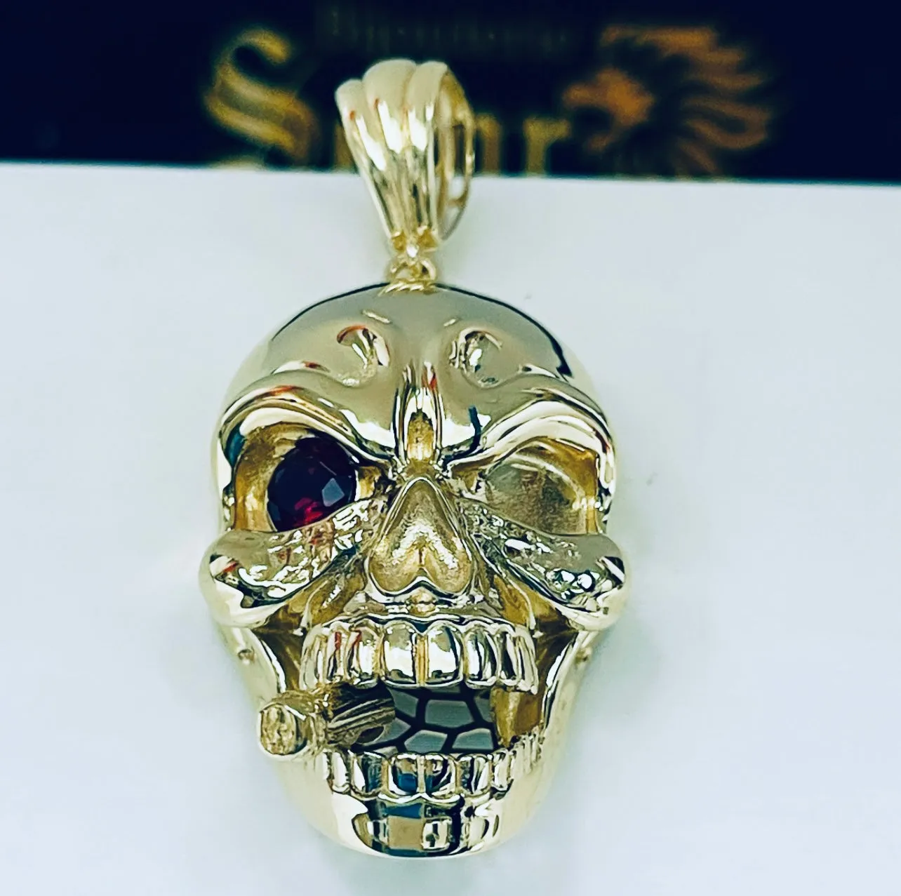 Skull  pendant