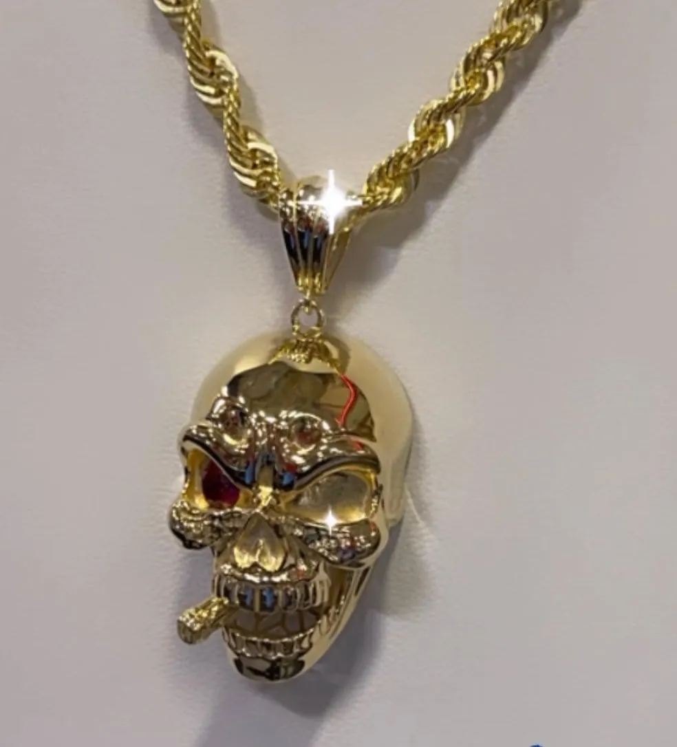 Skull  pendant