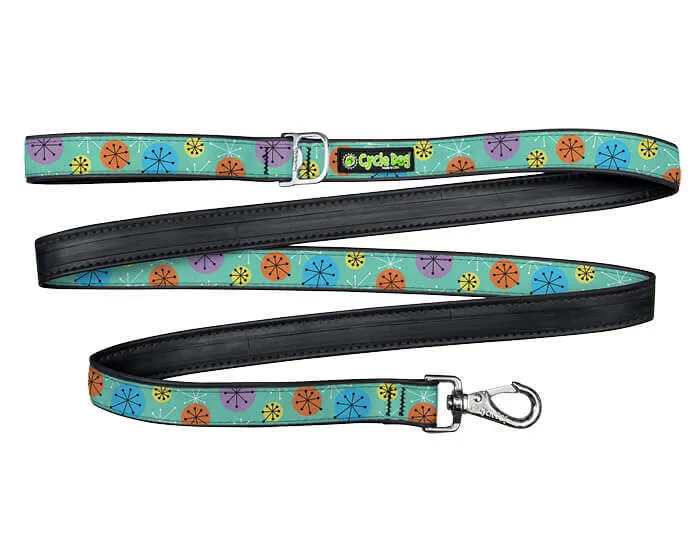 Waterproof No-Stink Leashes